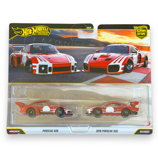 Hot Wheels Premium 2-Pack - Porsche 935 & 2018 Porsche 935 - (JHW51)