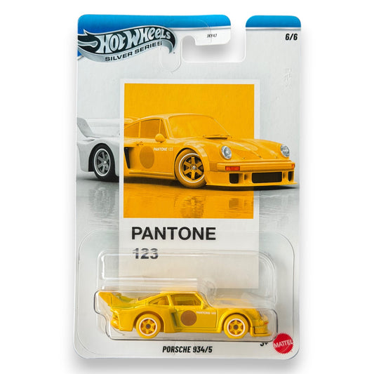 Hot Wheels Pantone - Porsche 934/5 - Pantone - 6/6 (JKY53)